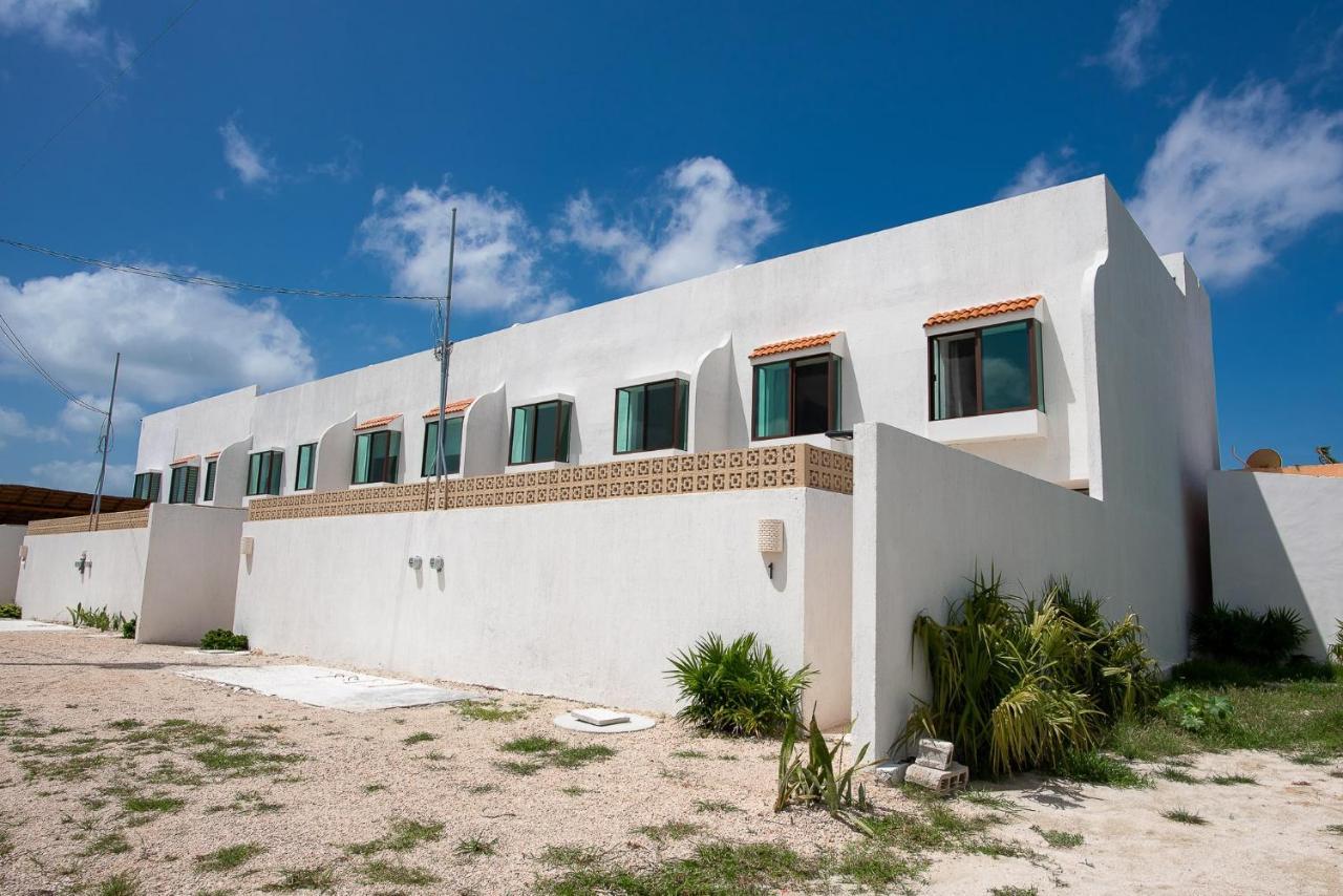 97982 New Modern Villa, Private Pool, High Internet Speed, 2 Blocks From The Beach Pueblo Pueblo Chicxulub Εξωτερικό φωτογραφία